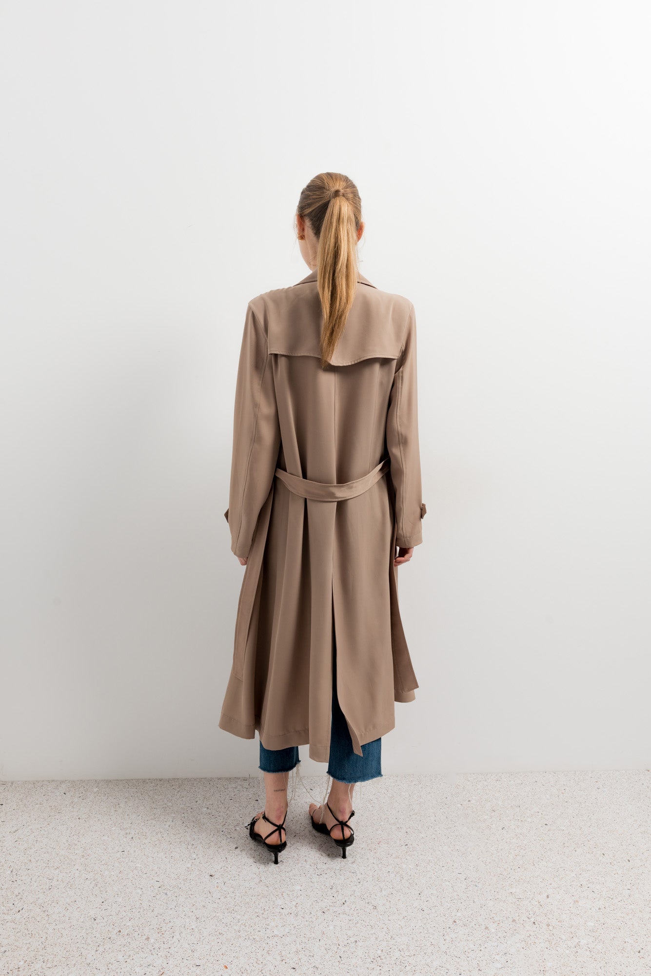 TRENCH-COAT - FLUIDE - L&